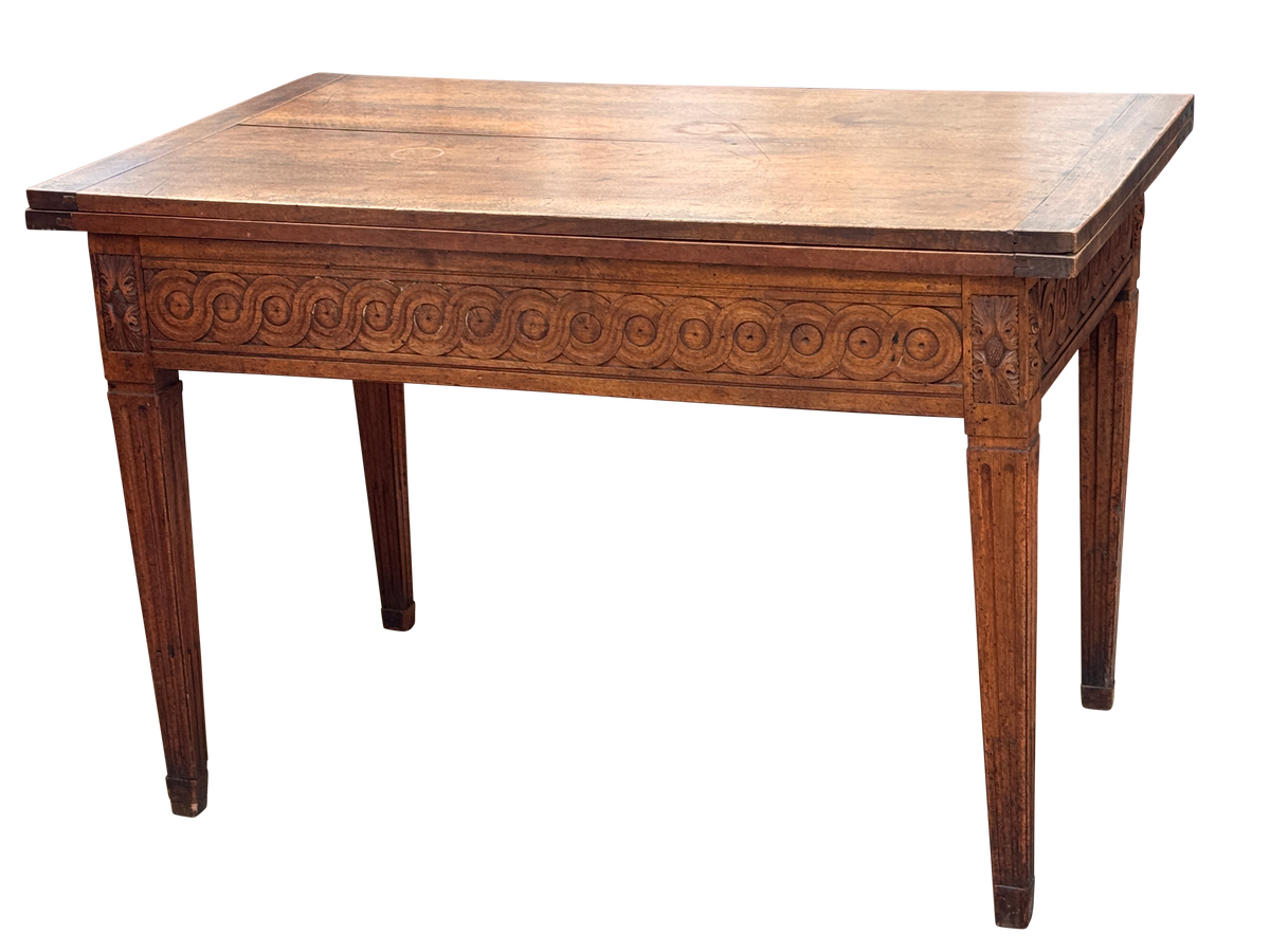 French Louis XVI Folding  table, late 18th century, walnut
