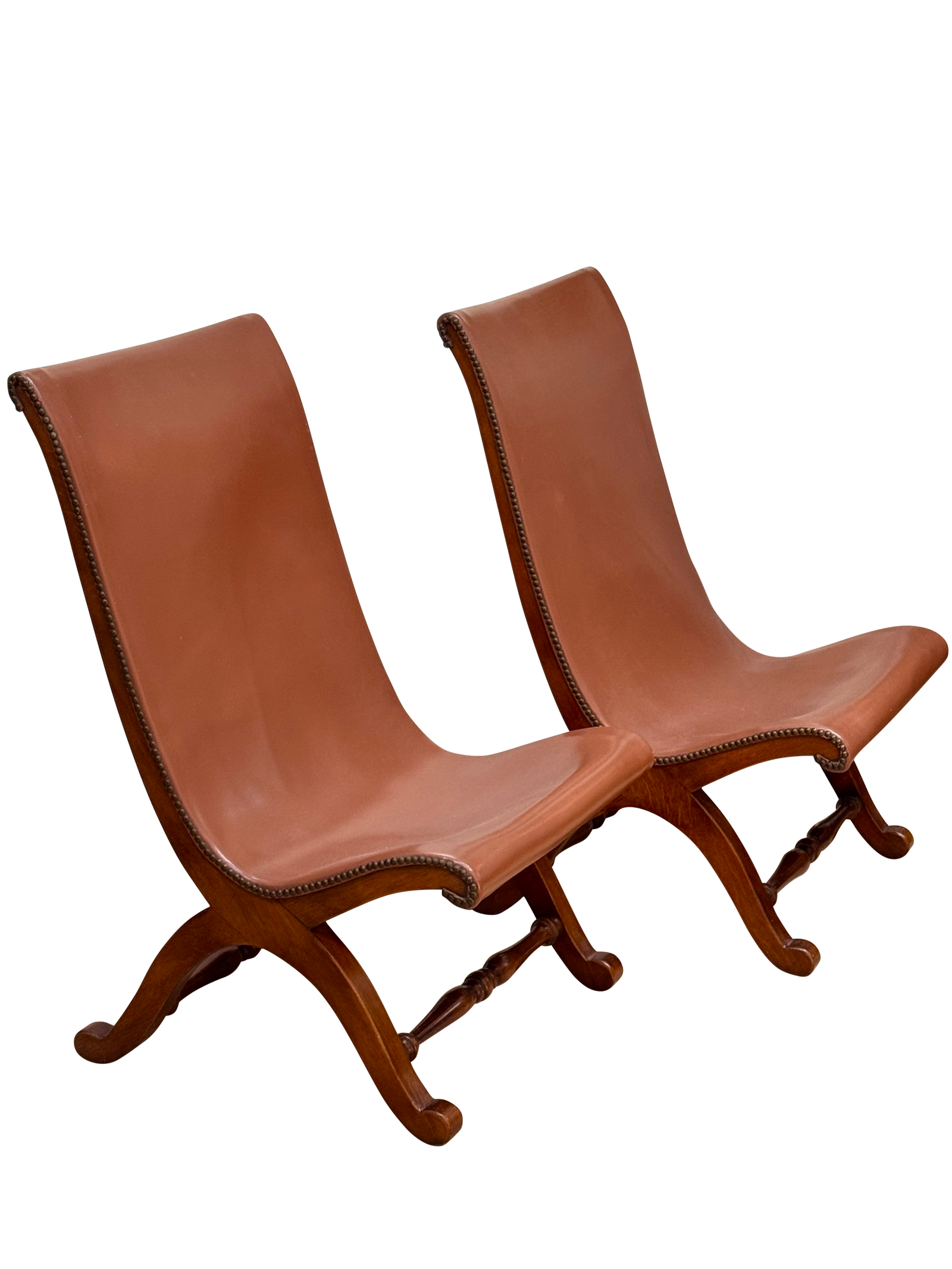 Pair of mid-century Spanish Leather and Walnut Low Lounge Savanarola Chairs