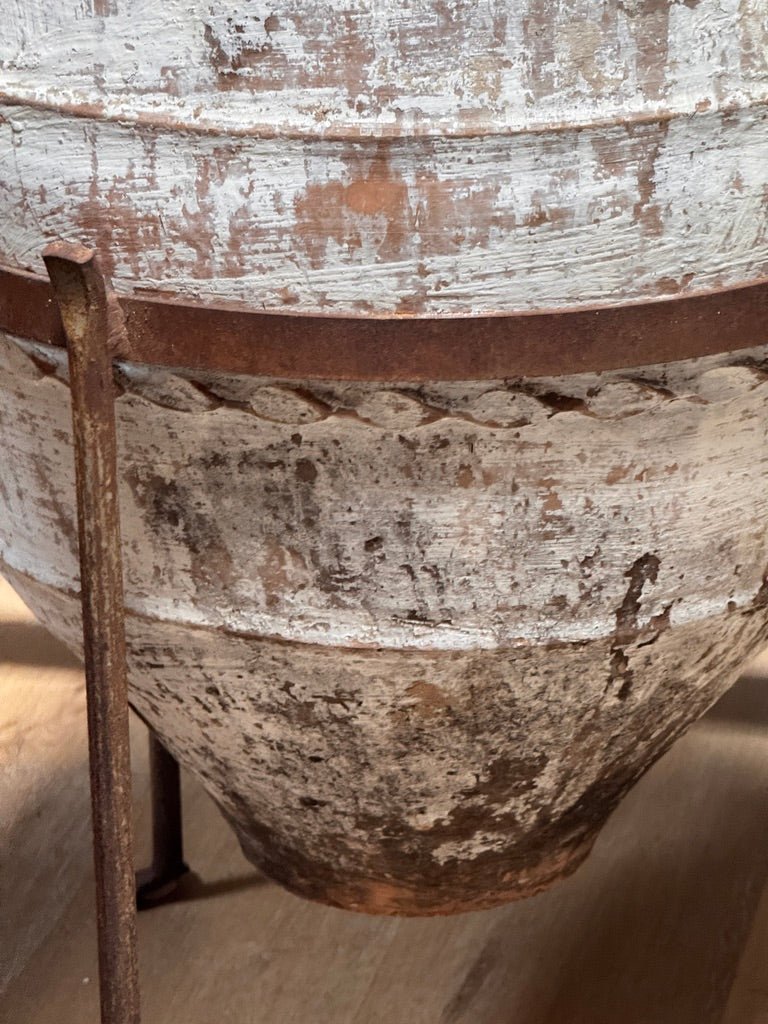 An 18th century Anatolian terracotta storage jar - Helen Storey Antiques