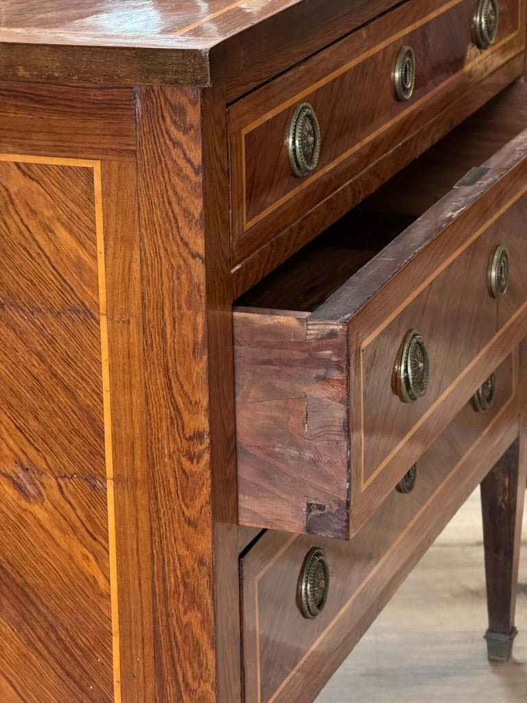 Italian Neoclassical chest of drawers, late 18th Century - Helen Storey Antiques