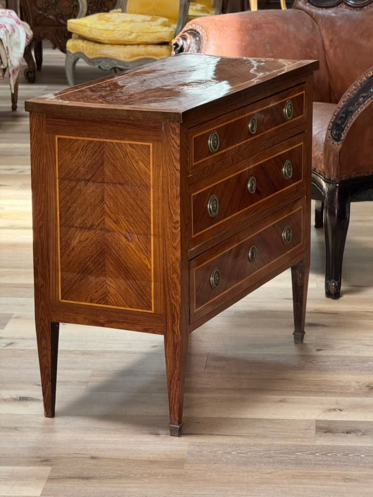 Italian Neoclassical chest of drawers, late 18th Century - Helen Storey Antiques