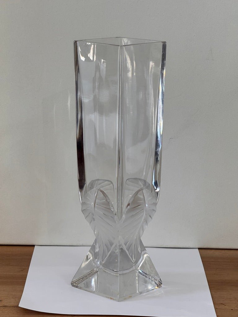 Lalique "Broceliande" clear crystal vase, 20th Century - Helen Storey Antiques