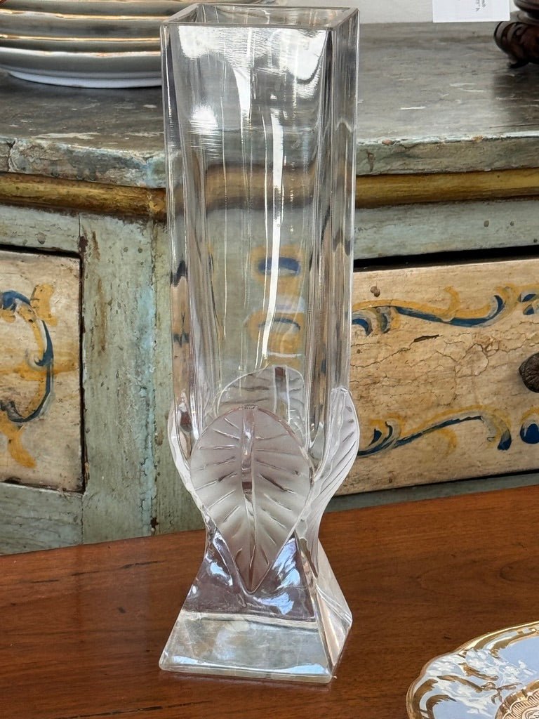 Lalique "Broceliande" clear crystal vase, 20th Century - Helen Storey Antiques