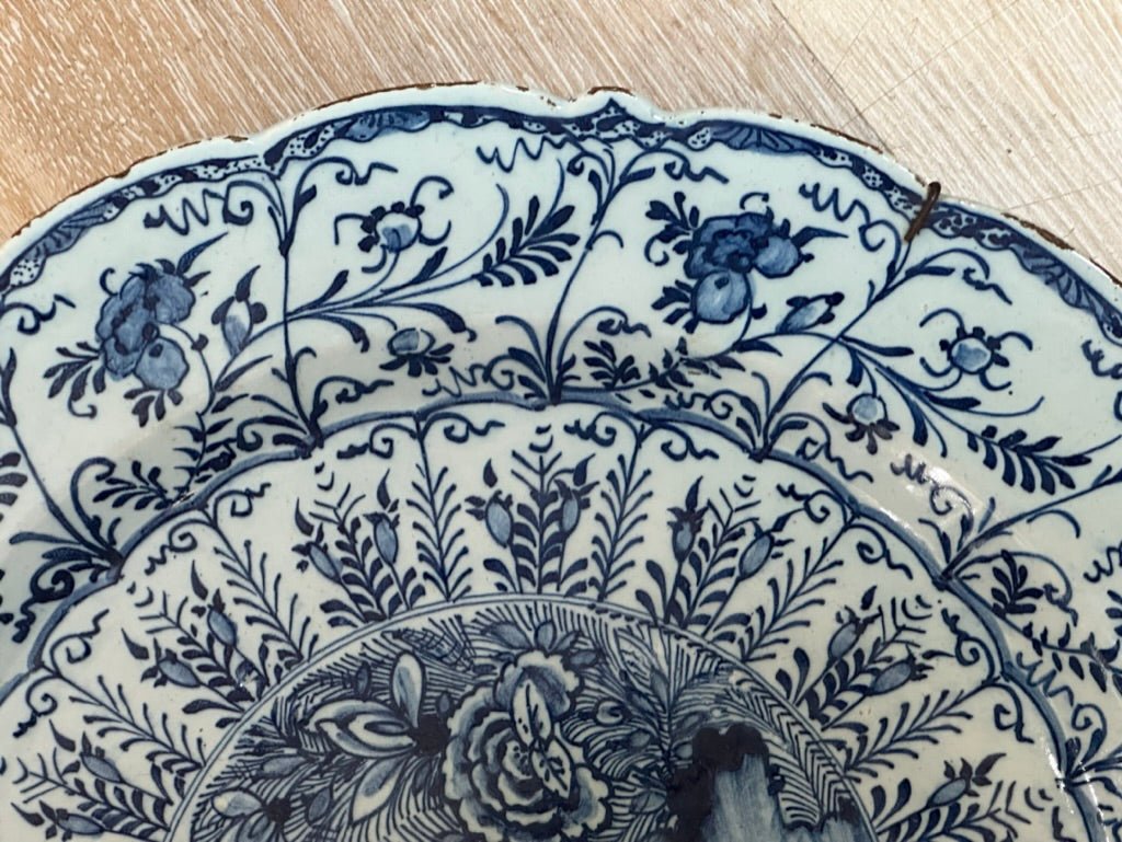 Scalloped Blue and White Delft Charger with Crane &amp; Floral Decoration, 18th Century - Helen Storey Antiques